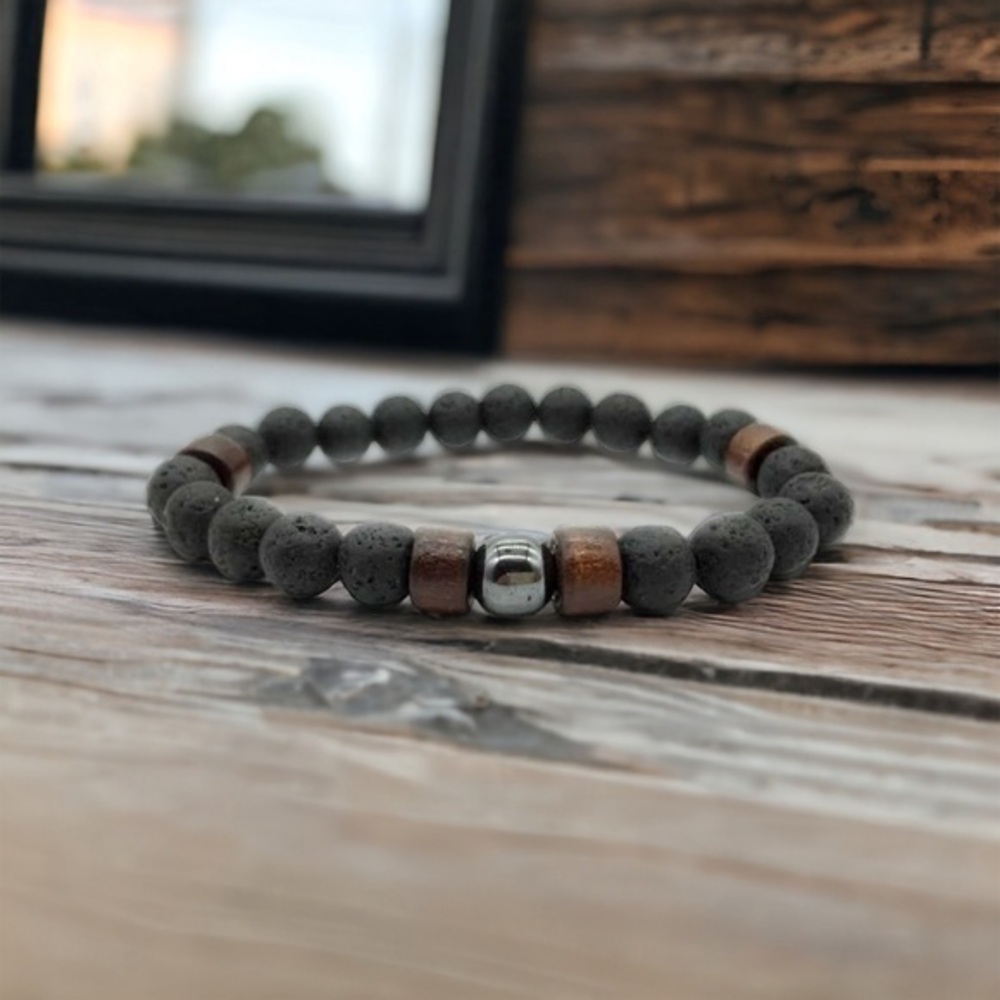 🫶🏻 Volcanic Stone Energy Bracelet